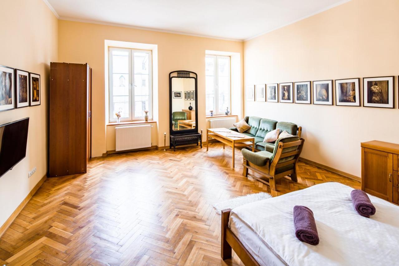 Romari Ставропігійська Apartment Lviv Exterior photo